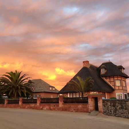 Villa Sohrada Swakopmund Exteriör bild